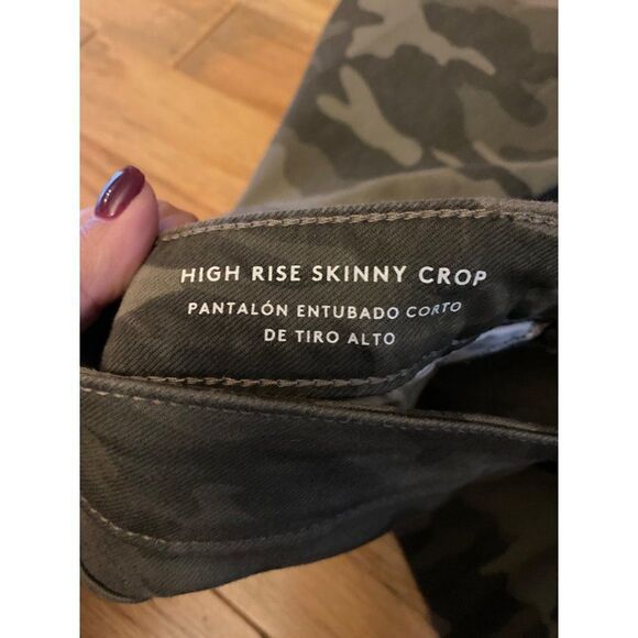Universal Thread women's green camouflage high rise skinny crop pants size 2/26 - Picture 6 of 10